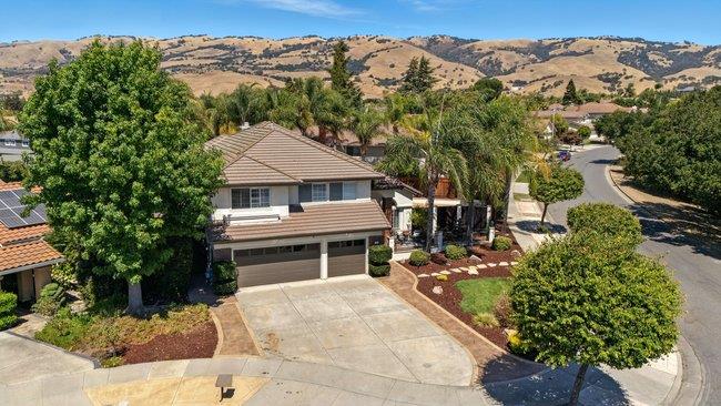 Detail Gallery Image 69 of 89 For 4252 Merlot Ct, San Jose,  CA 95135 - 5 Beds | 3 Baths