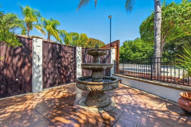 Detail Gallery Image 7 of 89 For 4252 Merlot Ct, San Jose,  CA 95135 - 5 Beds | 3 Baths
