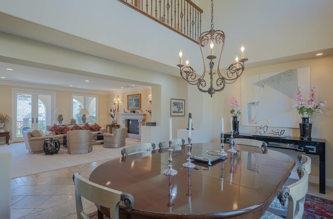 Detail Gallery Image 16 of 64 For 407 Mirador Ct, Monterey,  CA 93940 - 3 Beds | 3/1 Baths