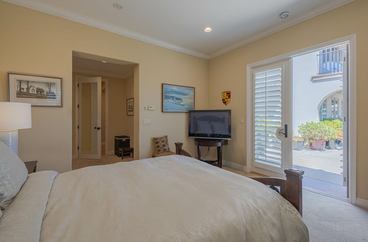 Detail Gallery Image 38 of 64 For 407 Mirador Ct, Monterey,  CA 93940 - 3 Beds | 3/1 Baths