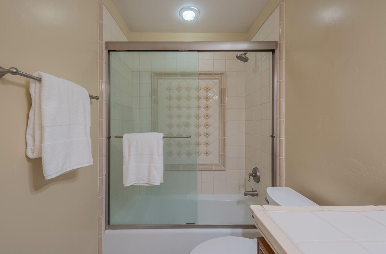 Detail Gallery Image 40 of 64 For 407 Mirador Ct, Monterey,  CA 93940 - 3 Beds | 3/1 Baths