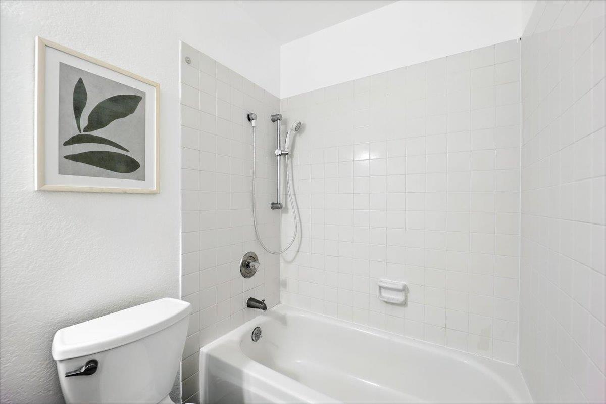 Detail Gallery Image 20 of 48 For 2375 Lincoln Village Dr, San Jose,  CA 95125 - 2 Beds | 2 Baths