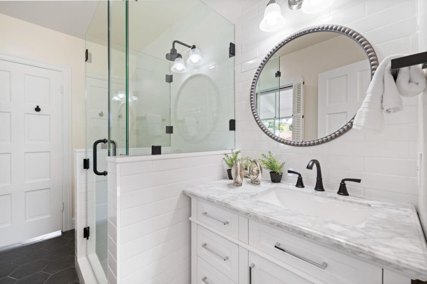 Detail Gallery Image 30 of 48 For 48 Turnsworth Ave, Redwood City,  CA 94062 - 4 Beds | 3 Baths