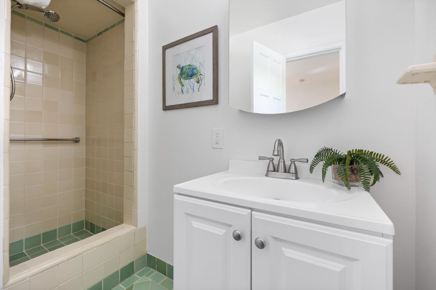 Detail Gallery Image 38 of 48 For 48 Turnsworth Ave, Redwood City,  CA 94062 - 4 Beds | 3 Baths