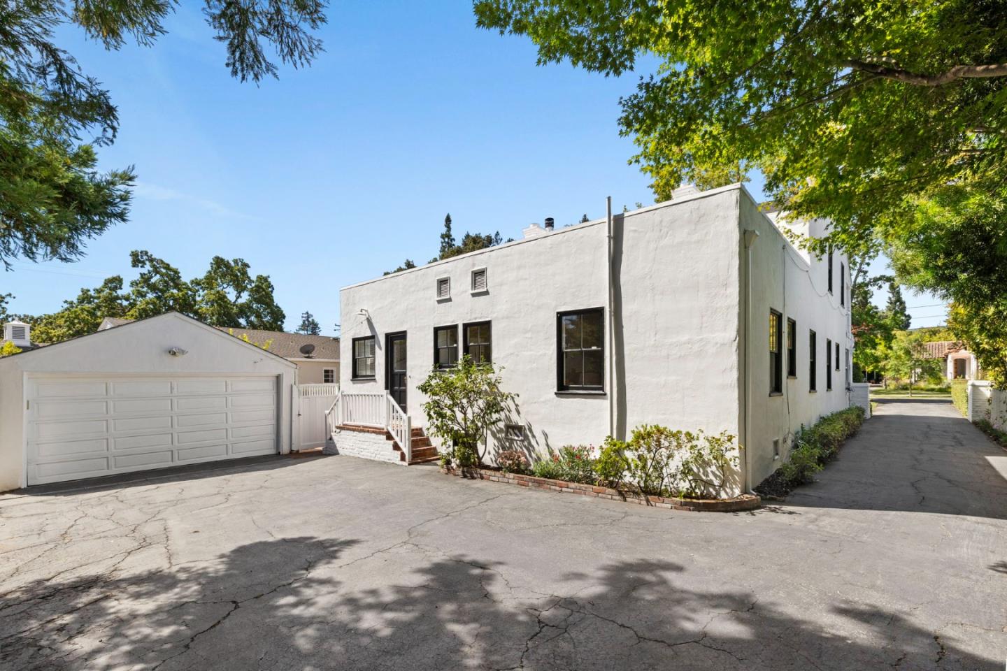 Detail Gallery Image 45 of 48 For 48 Turnsworth Ave, Redwood City,  CA 94062 - 4 Beds | 3 Baths