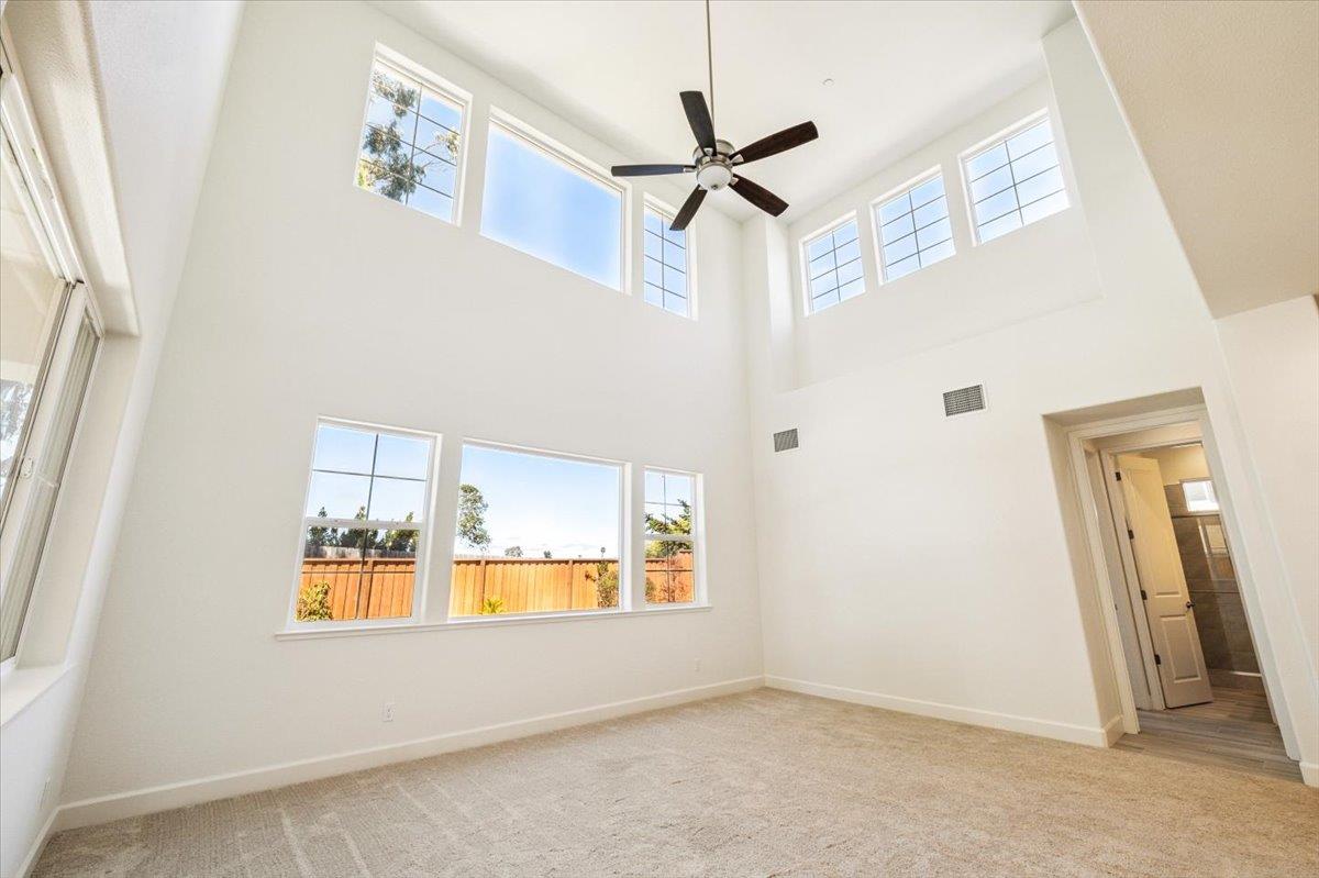 Detail Gallery Image 28 of 63 For 465 Russell Way, Marina,  CA 93933 - 6 Beds | 4 Baths