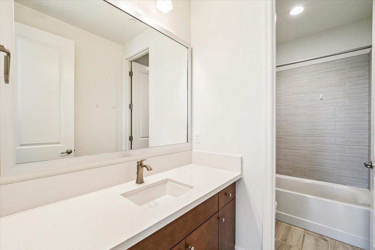 Detail Gallery Image 34 of 63 For 465 Russell Way, Marina,  CA 93933 - 6 Beds | 4 Baths