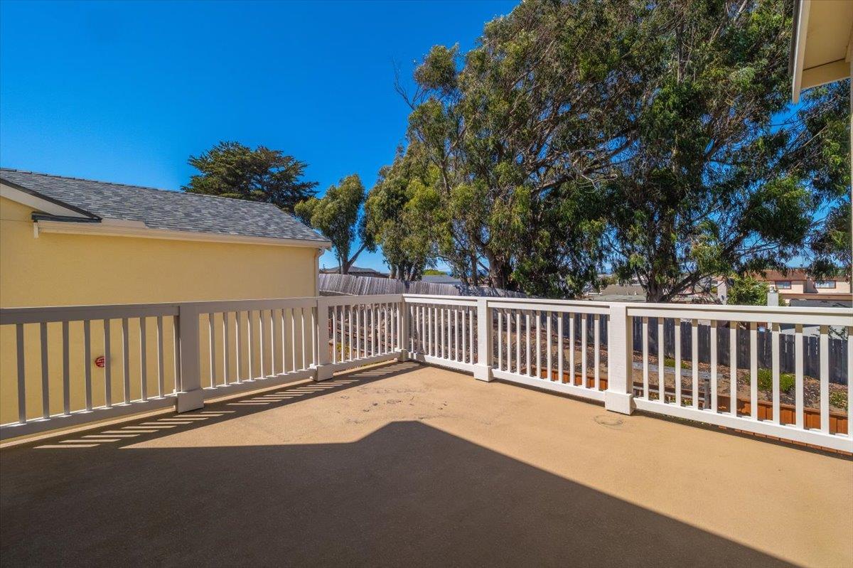 Detail Gallery Image 42 of 63 For 465 Russell Way, Marina,  CA 93933 - 6 Beds | 4 Baths