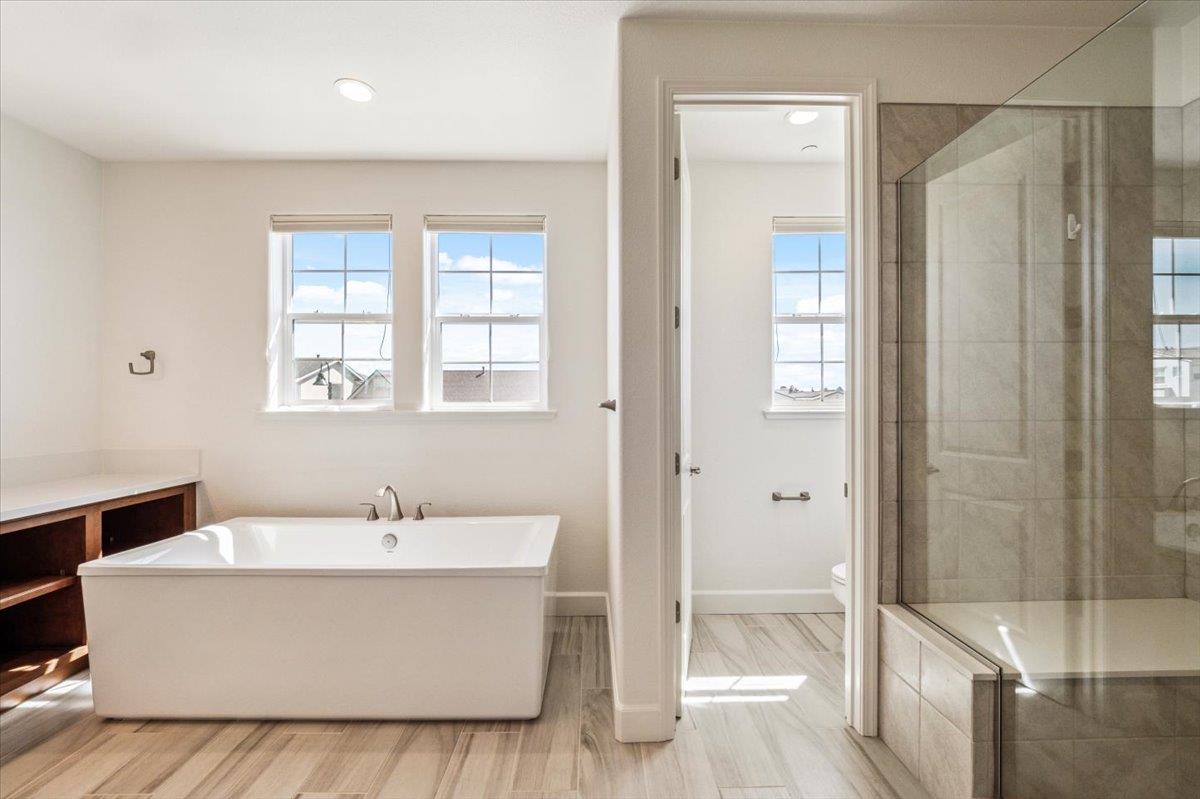Detail Gallery Image 44 of 63 For 465 Russell Way, Marina,  CA 93933 - 6 Beds | 4 Baths