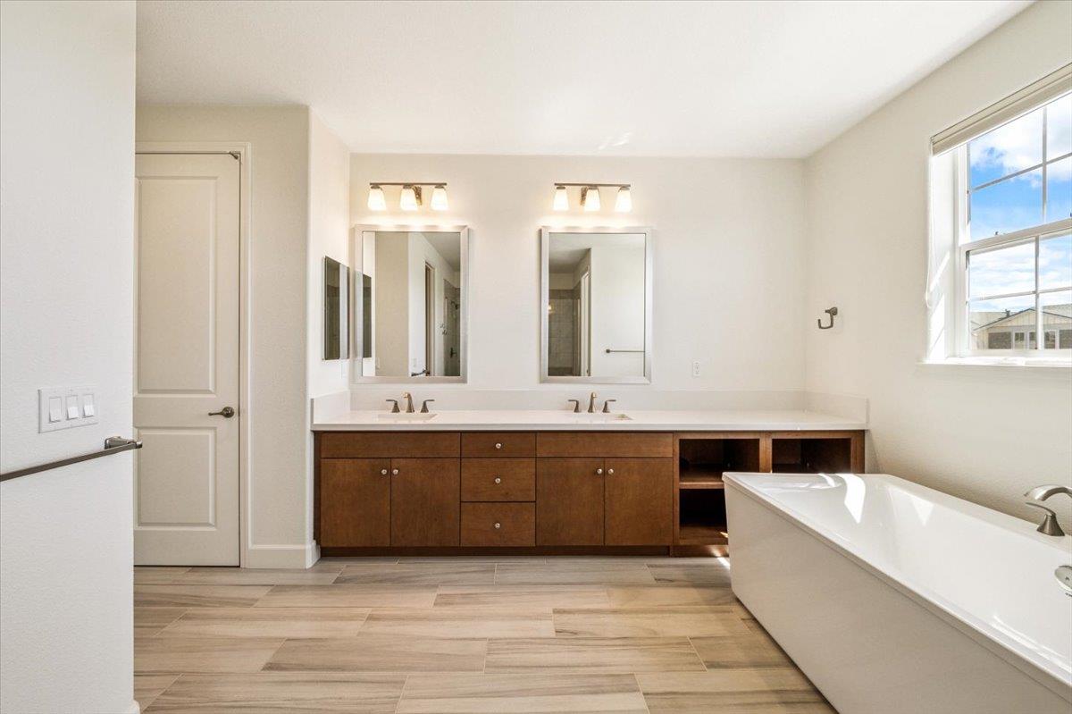 Detail Gallery Image 45 of 63 For 465 Russell Way, Marina,  CA 93933 - 6 Beds | 4 Baths