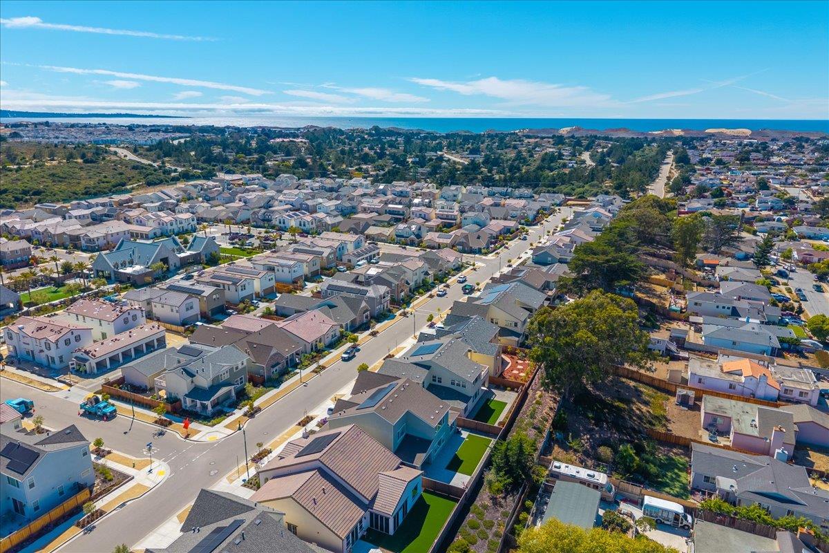 Detail Gallery Image 60 of 63 For 465 Russell Way, Marina,  CA 93933 - 6 Beds | 4 Baths