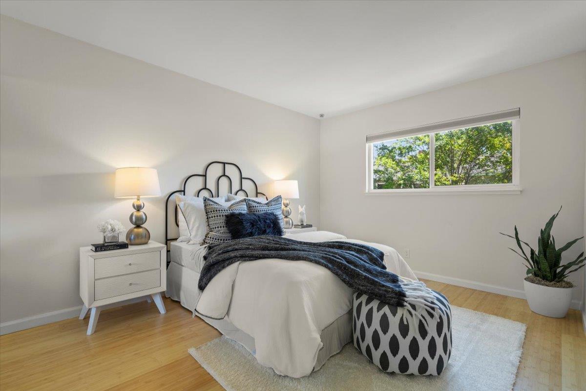 Detail Gallery Image 10 of 27 For 535 Pine Wood Ln, Los Gatos,  CA 95032 - 3 Beds | 2/1 Baths