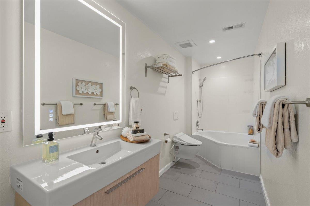 Detail Gallery Image 14 of 27 For 535 Pine Wood Ln, Los Gatos,  CA 95032 - 3 Beds | 2/1 Baths