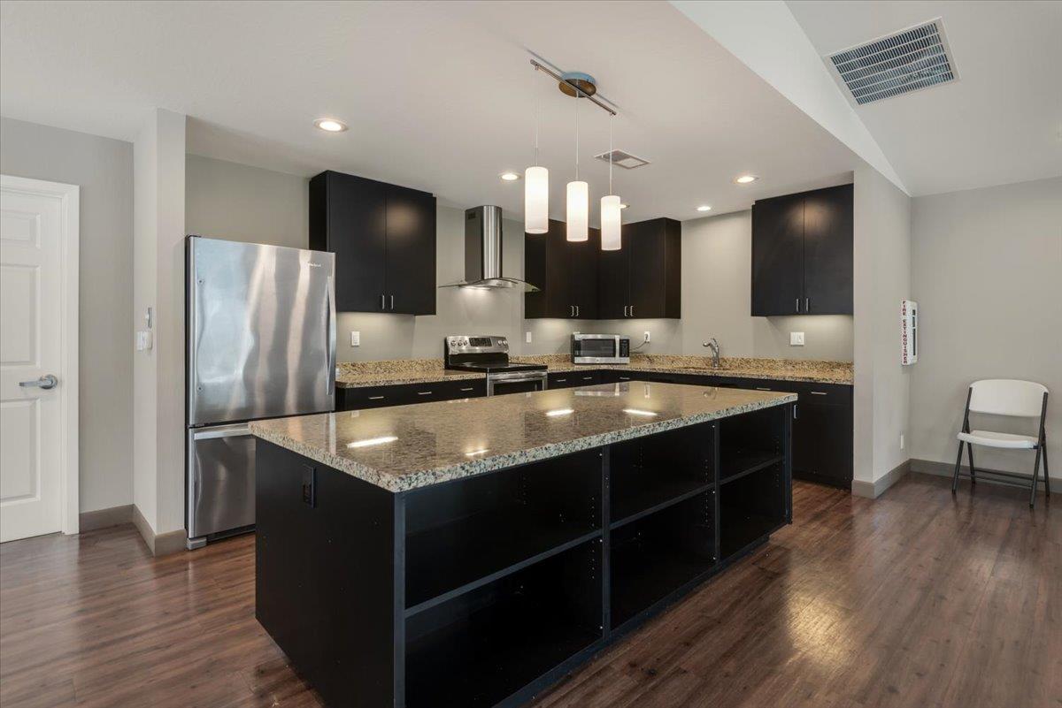 Detail Gallery Image 22 of 27 For 535 Pine Wood Ln, Los Gatos,  CA 95032 - 3 Beds | 2/1 Baths