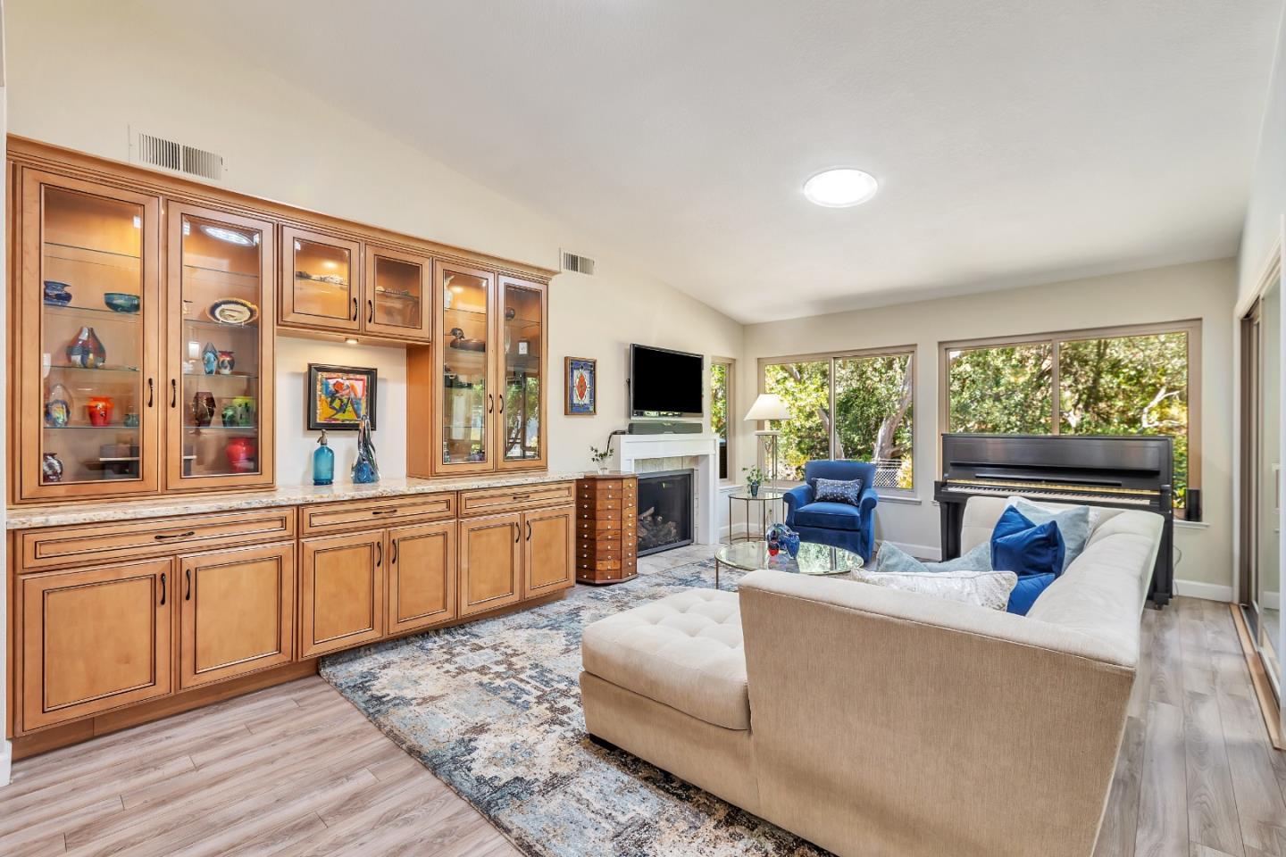 Detail Gallery Image 12 of 54 For 7369 via Montecitos, San Jose,  CA 95135 - 2 Beds | 2 Baths