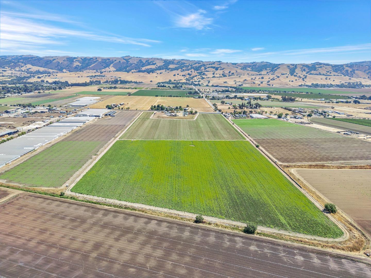 Detail Gallery Image 55 of 59 For 2712 Ferguson Rd, Gilroy,  CA 95020 - 2 Beds | 1 Baths