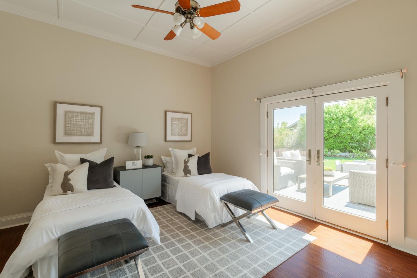 Detail Gallery Image 18 of 28 For 730 Mora Dr, Los Altos,  CA 94024 - 4 Beds | 3/3 Baths