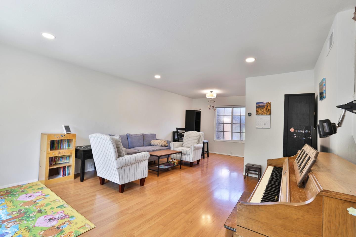 Detail Gallery Image 11 of 63 For 42955 Corte Verde, Fremont,  CA 94539 - 3 Beds | 2 Baths