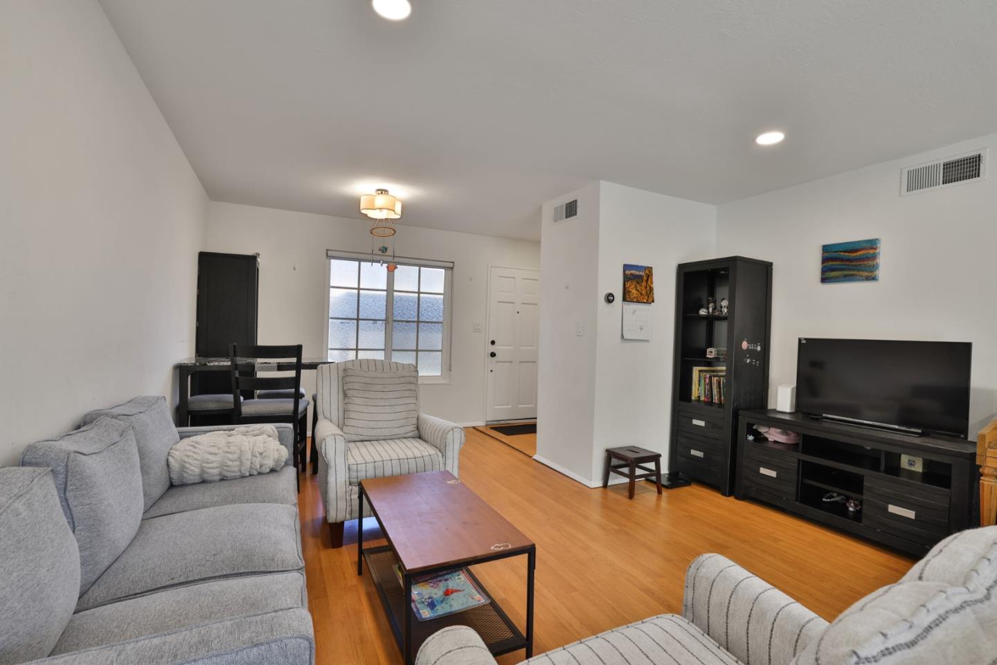 Detail Gallery Image 9 of 63 For 42955 Corte Verde, Fremont,  CA 94539 - 3 Beds | 2 Baths