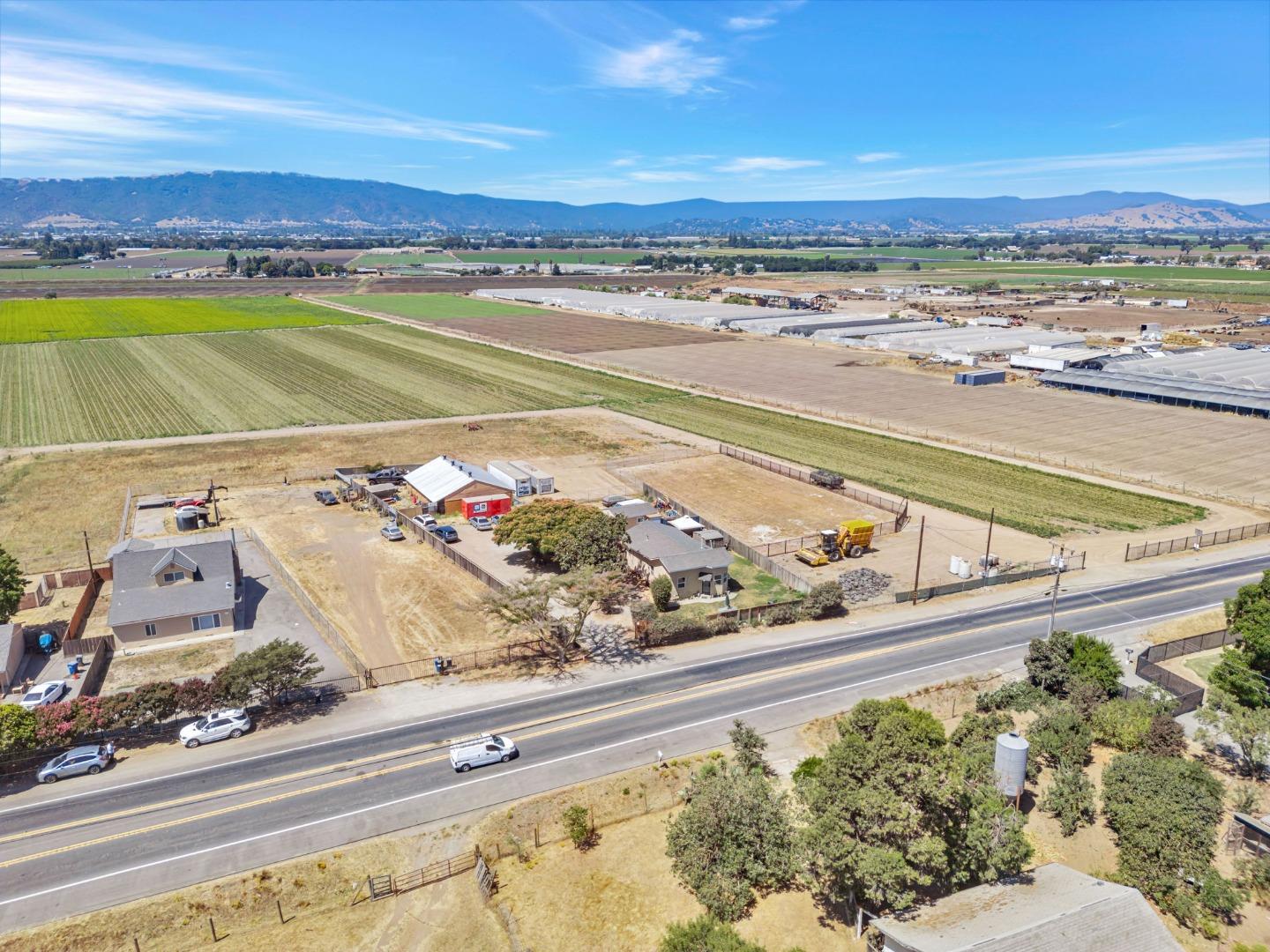 Detail Gallery Image 13 of 60 For 2712 Ferguson Rd, Gilroy,  CA 95020 - – Beds | – Baths