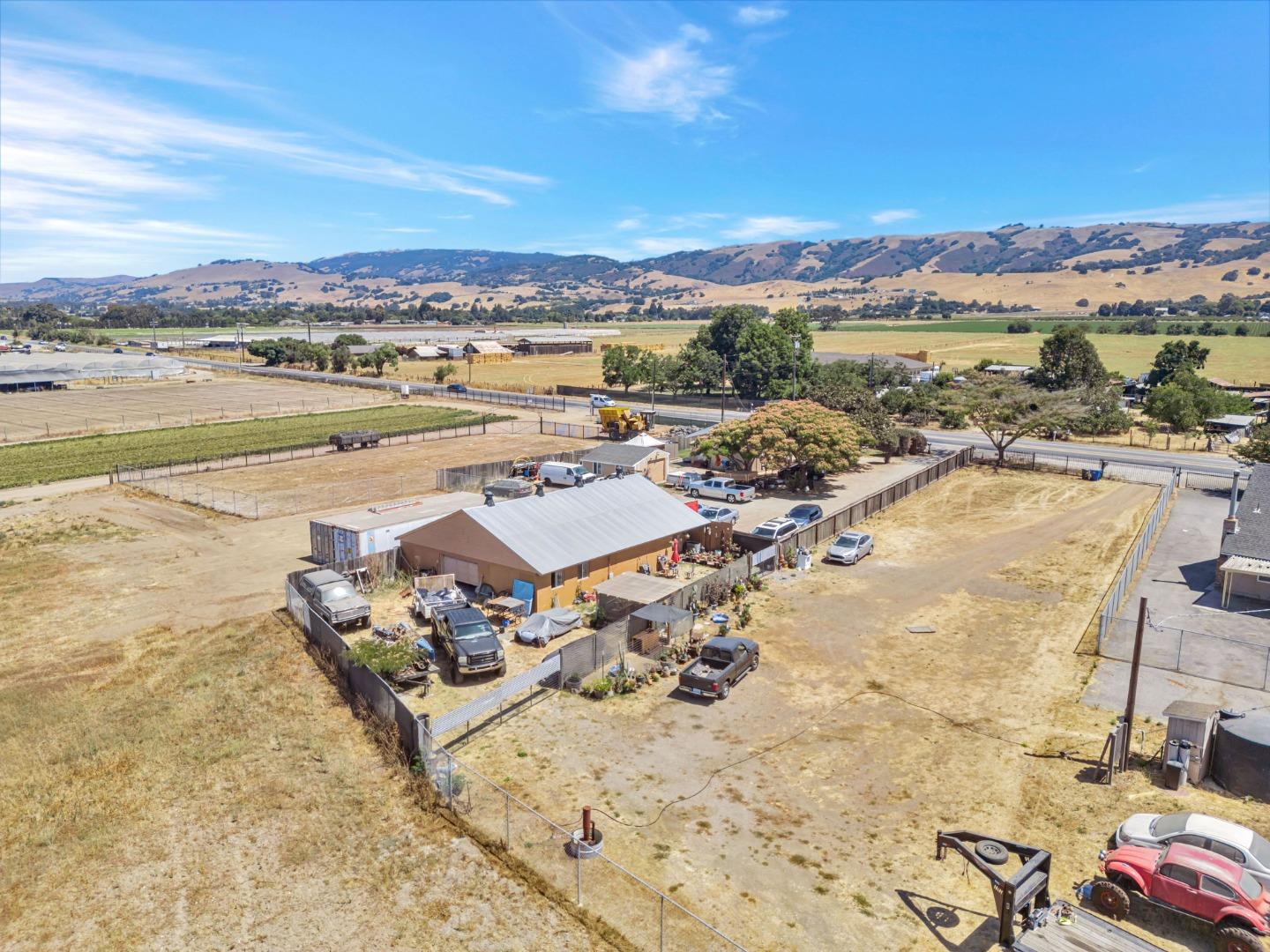 Detail Gallery Image 16 of 60 For 2712 Ferguson Rd, Gilroy,  CA 95020 - – Beds | – Baths