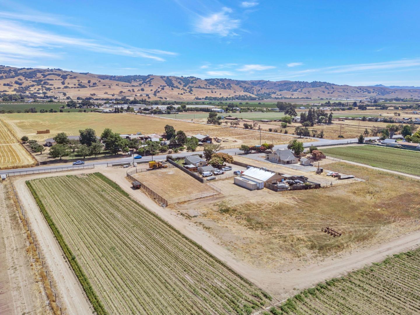 Detail Gallery Image 23 of 60 For 2712 Ferguson Rd, Gilroy,  CA 95020 - – Beds | – Baths