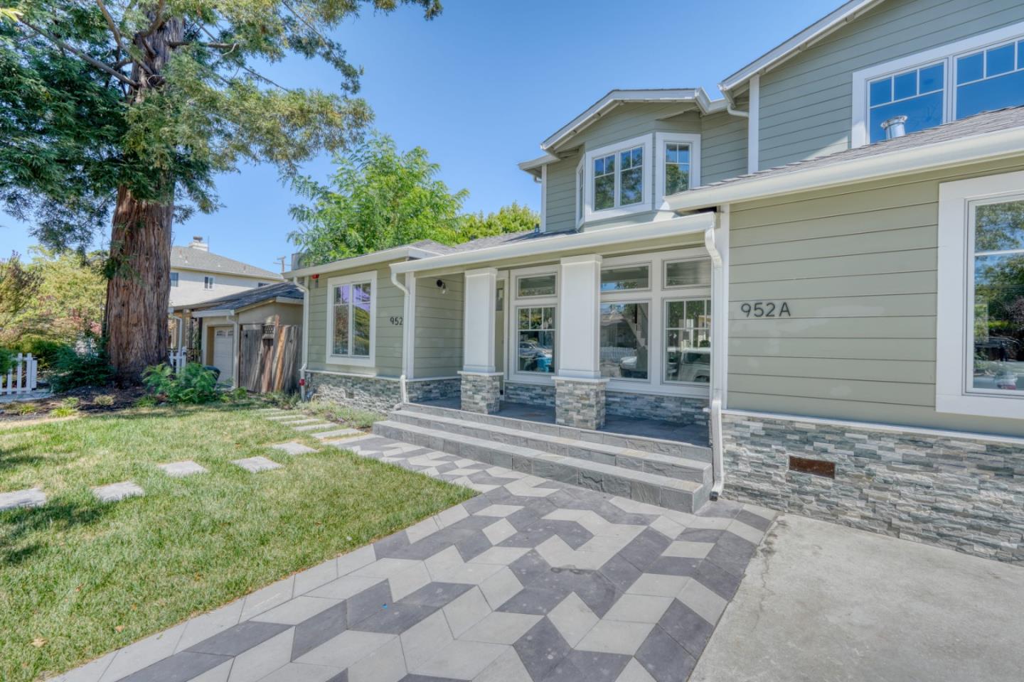 Detail Gallery Image 3 of 73 For 952 6th Ave, Redwood City,  CA 94063 - – Beds | – Baths