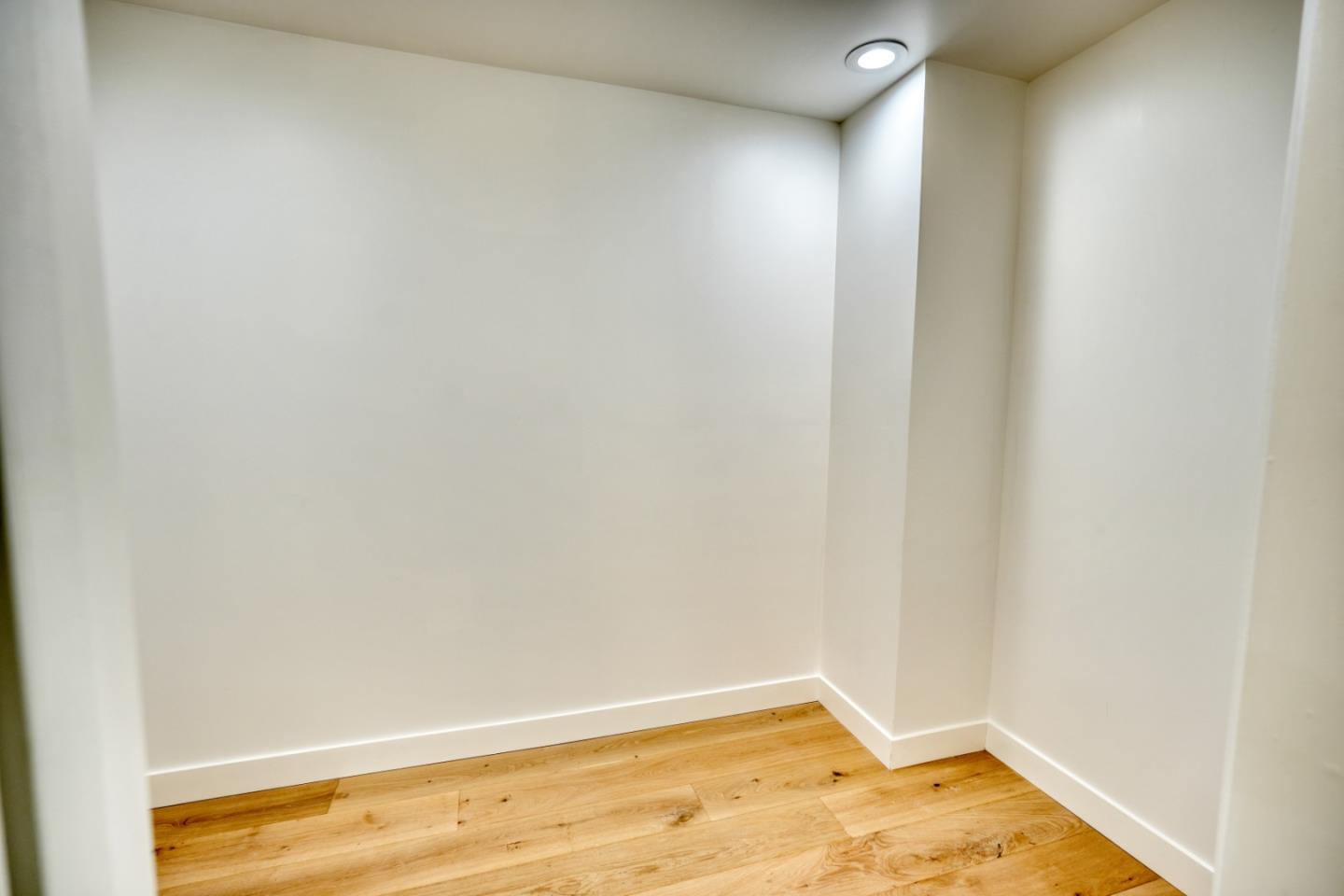 Detail Gallery Image 34 of 73 For 952 6th Ave, Redwood City,  CA 94063 - – Beds | – Baths