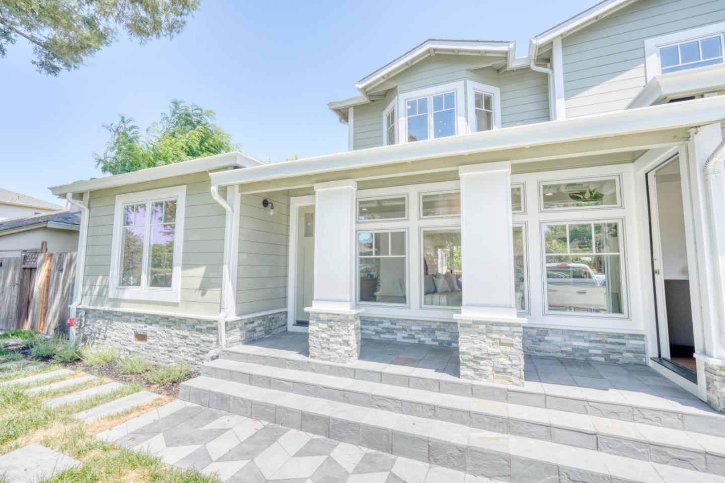 Detail Gallery Image 4 of 73 For 952 6th Ave, Redwood City,  CA 94063 - – Beds | – Baths