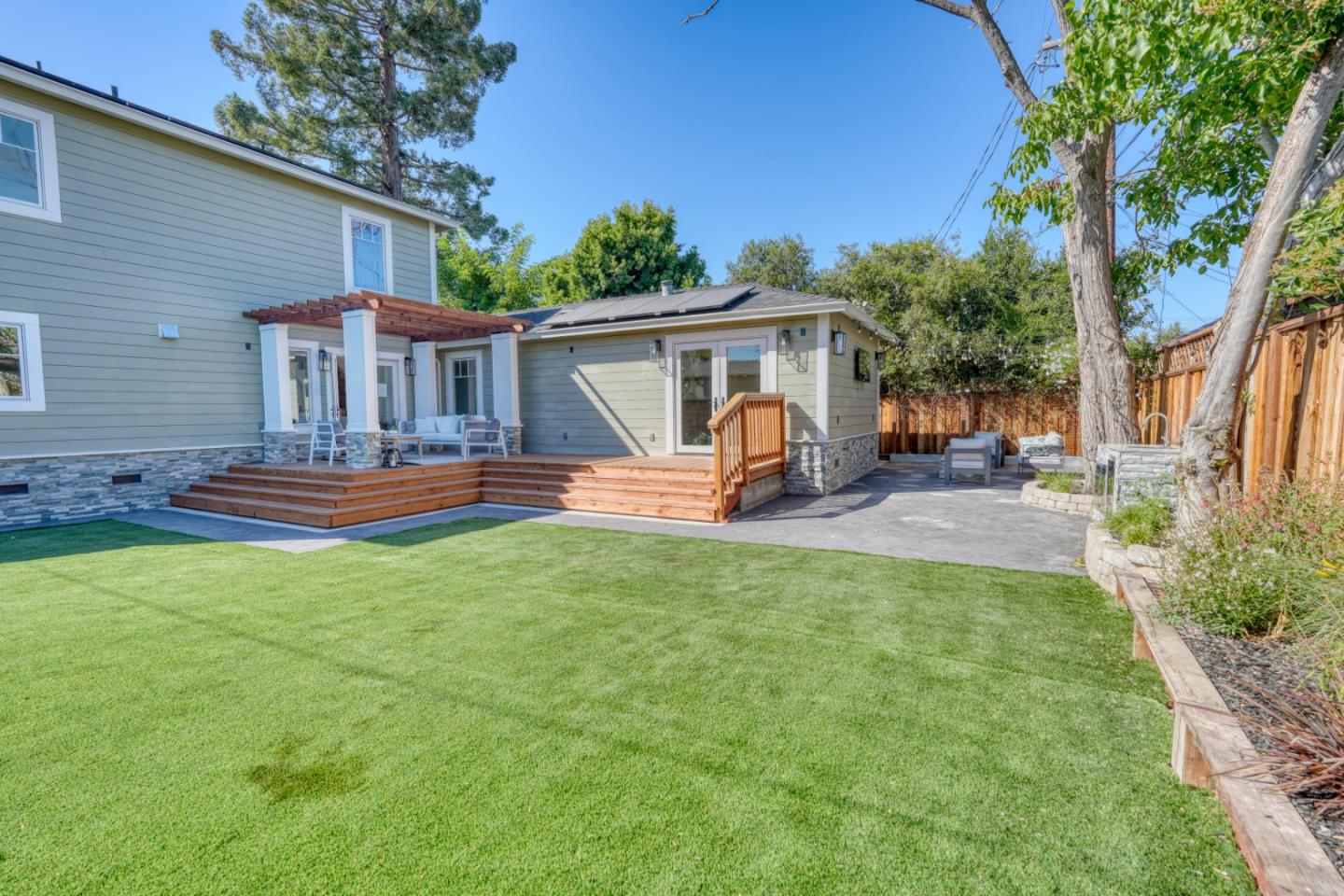 Detail Gallery Image 66 of 73 For 952 6th Ave, Redwood City,  CA 94063 - – Beds | – Baths