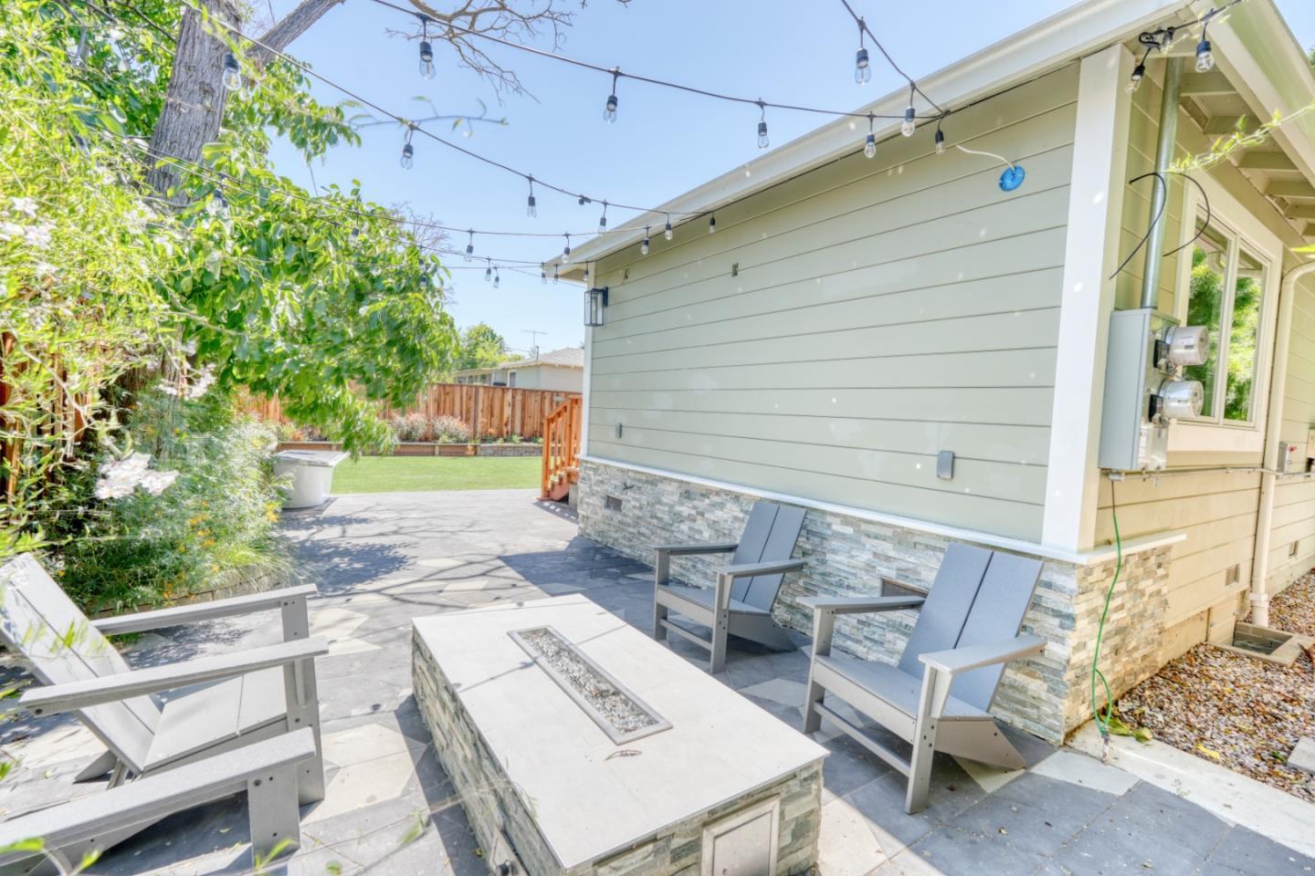 Detail Gallery Image 67 of 73 For 952 6th Ave, Redwood City,  CA 94063 - – Beds | – Baths