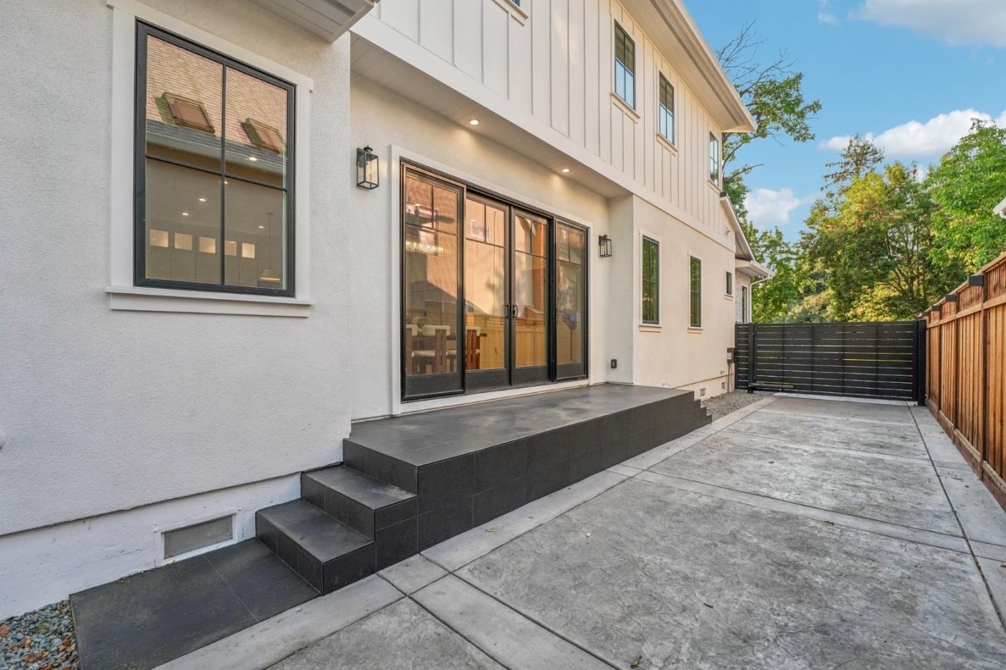 Detail Gallery Image 44 of 44 For 888 Pine Ave, San Jose,  CA 95125 - 4 Beds | 3 Baths