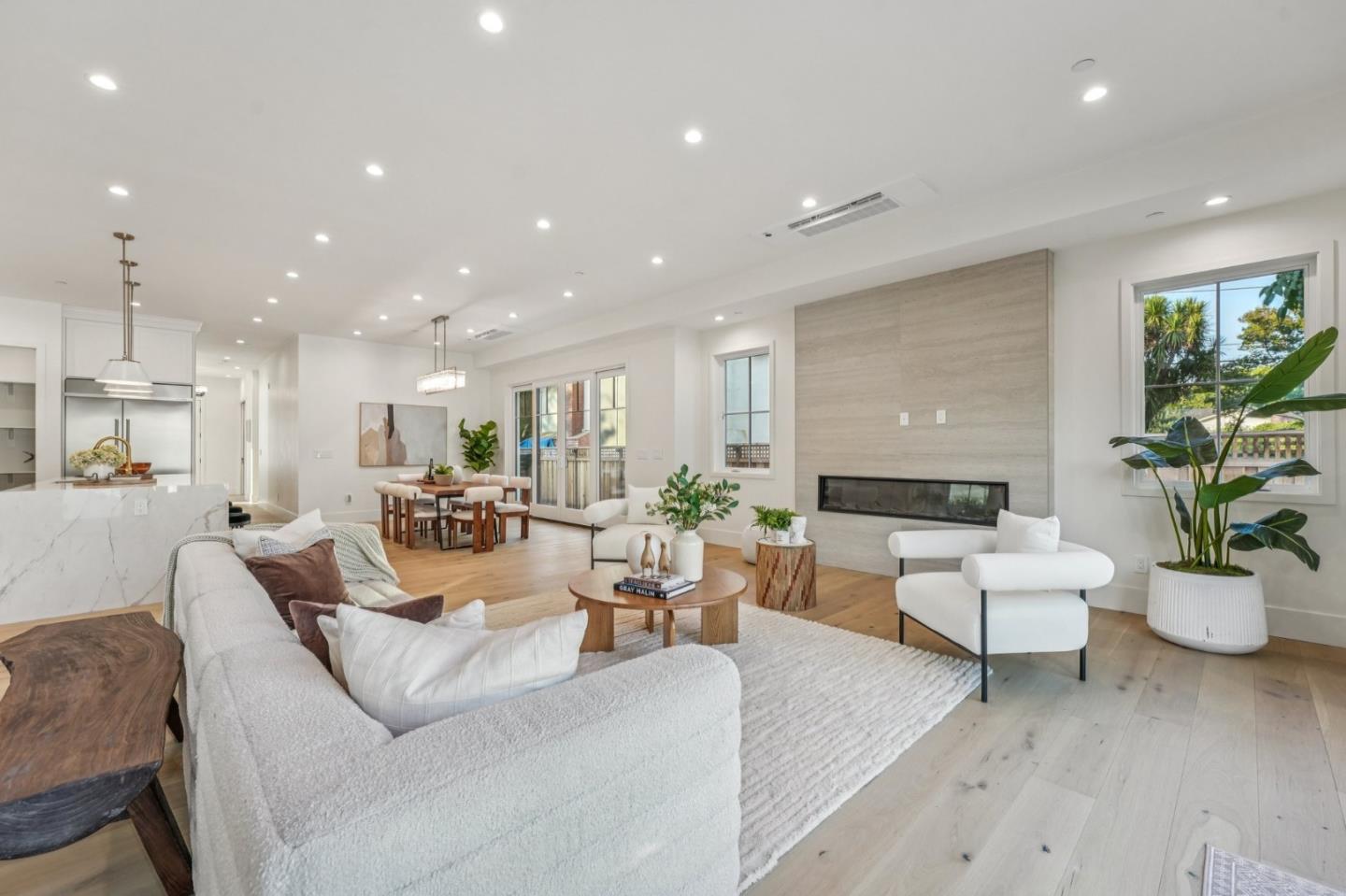 Detail Gallery Image 6 of 44 For 888 Pine Ave, San Jose,  CA 95125 - 4 Beds | 3 Baths
