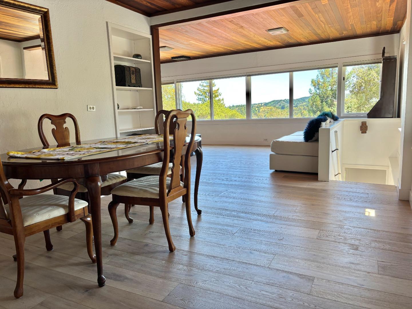 Detail Gallery Image 6 of 19 For 108 Santa Maria Ave, Portola Valley,  CA 94028 - 3 Beds | 2 Baths