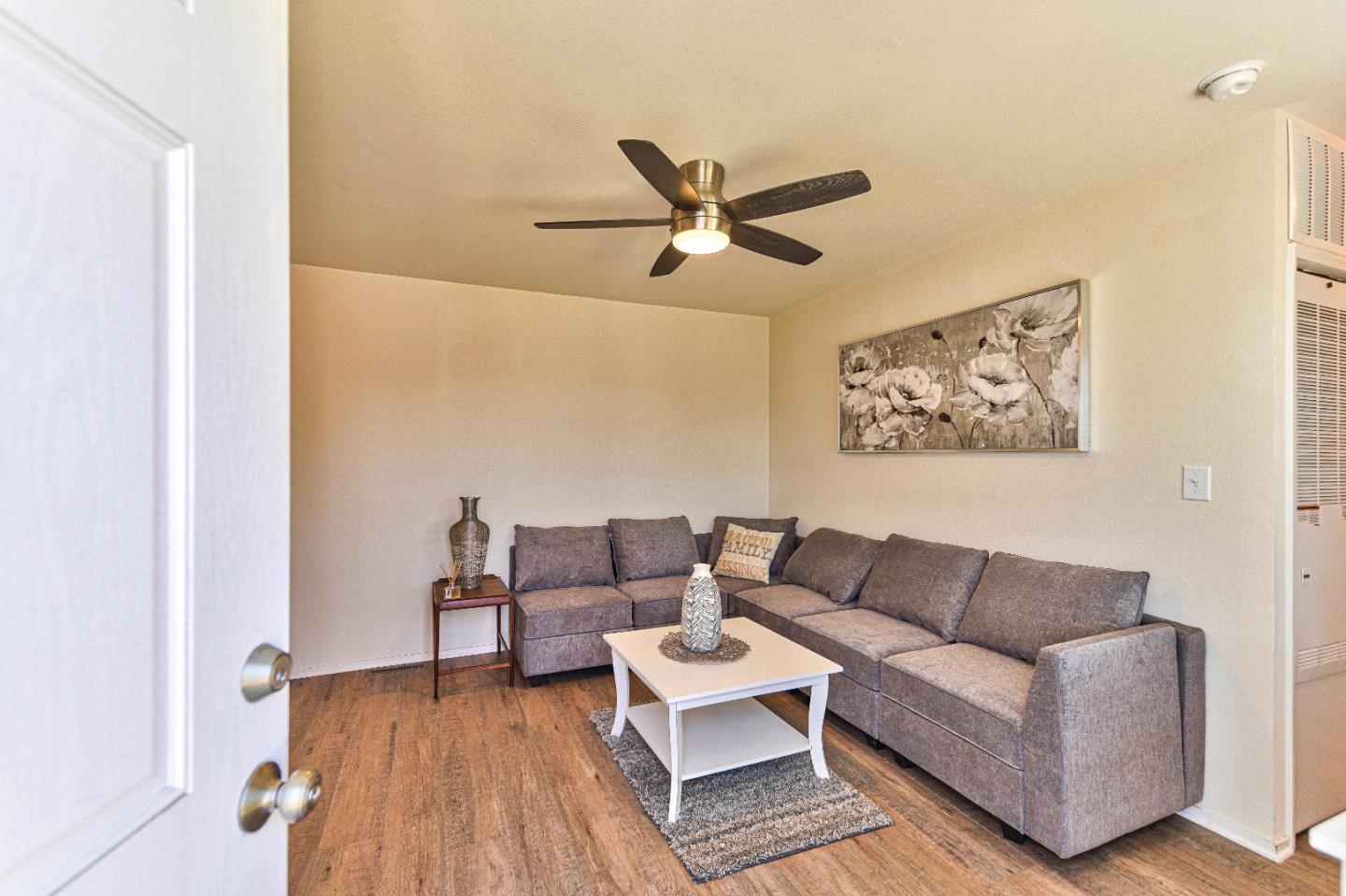 Detail Gallery Image 4 of 27 For 55 San Juan Grade Rd #85,  Salinas,  CA 93906 - 2 Beds | 2 Baths