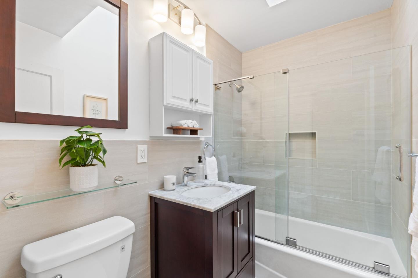 Detail Gallery Image 19 of 34 For 2640 Alemany Blvd, San Francisco,  CA 94112 - 4 Beds | 2 Baths