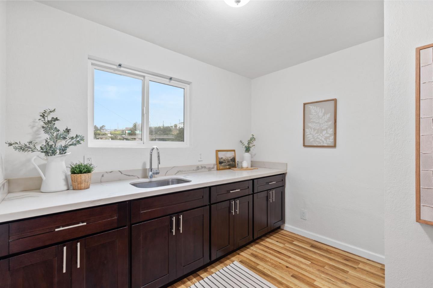 Detail Gallery Image 25 of 34 For 2640 Alemany Blvd, San Francisco,  CA 94112 - 4 Beds | 2 Baths