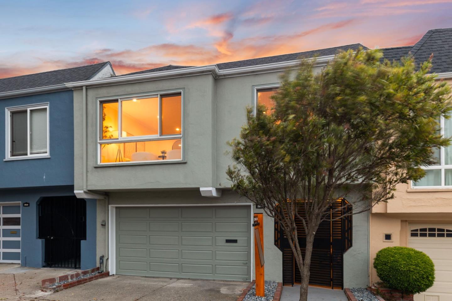 Detail Gallery Image 3 of 34 For 2640 Alemany Blvd, San Francisco,  CA 94112 - 4 Beds | 2 Baths
