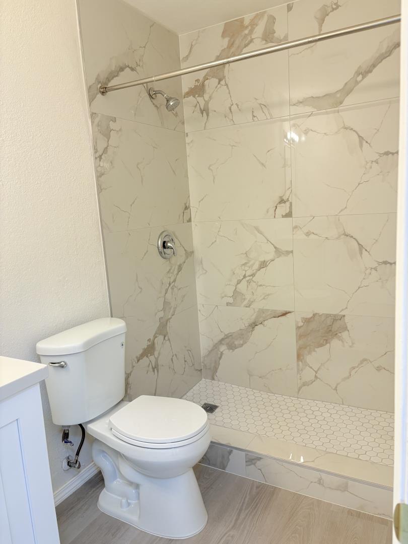 Detail Gallery Image 20 of 22 For 3985 Limestone Way, Sacramento,  CA 95823 - 4 Beds | 2 Baths