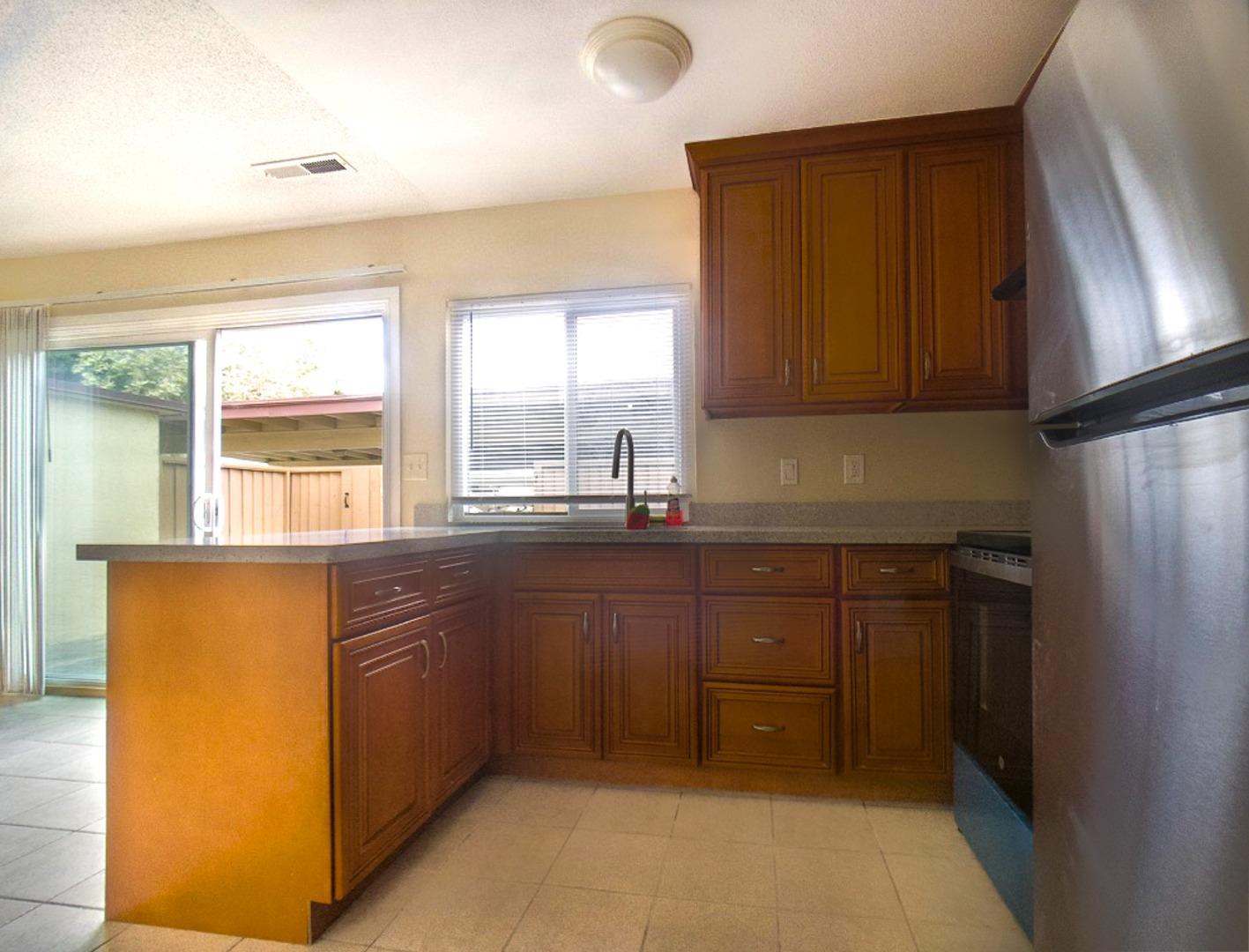 Detail Gallery Image 11 of 40 For 34114 Chamberlain Ter, Fremont,  CA 94555 - 3 Beds | 1 Baths