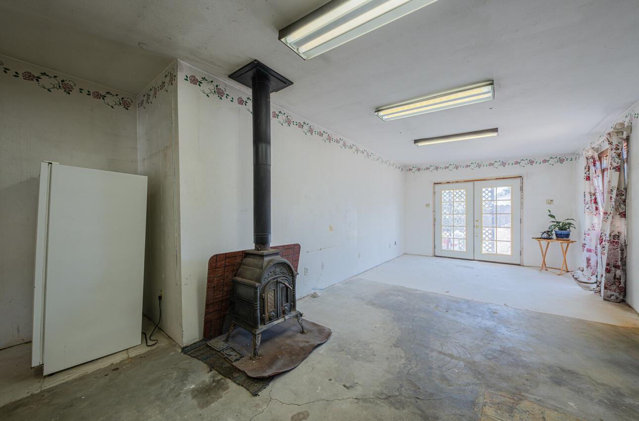 Detail Gallery Image 21 of 28 For 45130 Crown Ave, King City,  CA 93930 - 3 Beds | 2 Baths