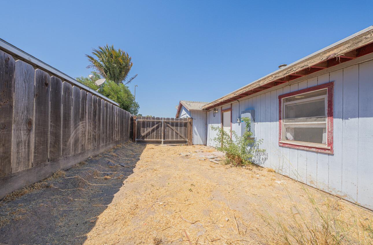 Detail Gallery Image 24 of 28 For 45130 Crown Ave, King City,  CA 93930 - 3 Beds | 2 Baths