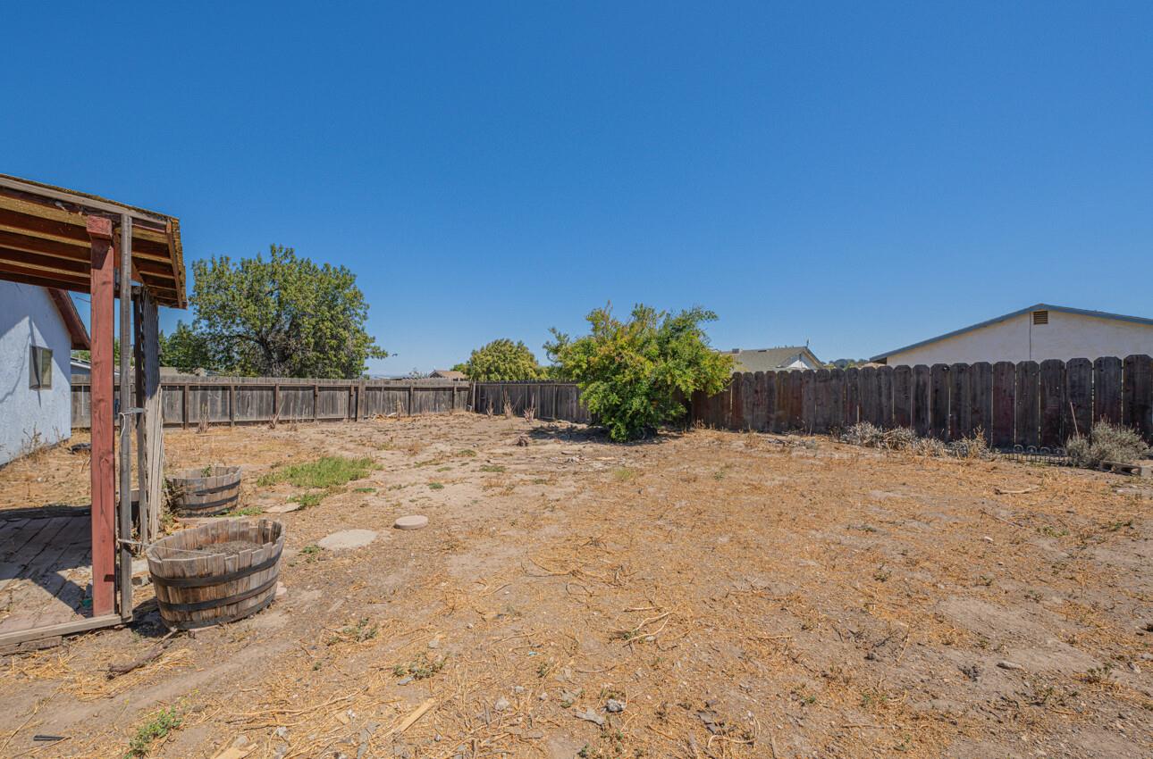 Detail Gallery Image 25 of 28 For 45130 Crown Ave, King City,  CA 93930 - 3 Beds | 2 Baths