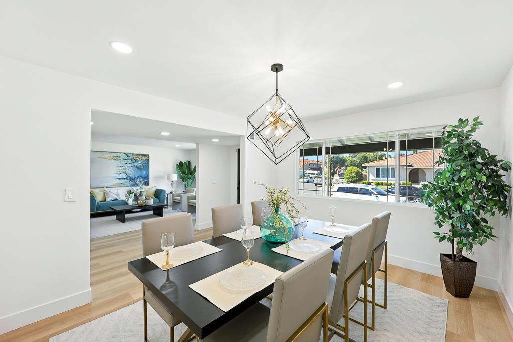 Detail Gallery Image 4 of 33 For 168 Park Dartmouth Pl, San Jose,  CA 95136 - 4 Beds | 2 Baths