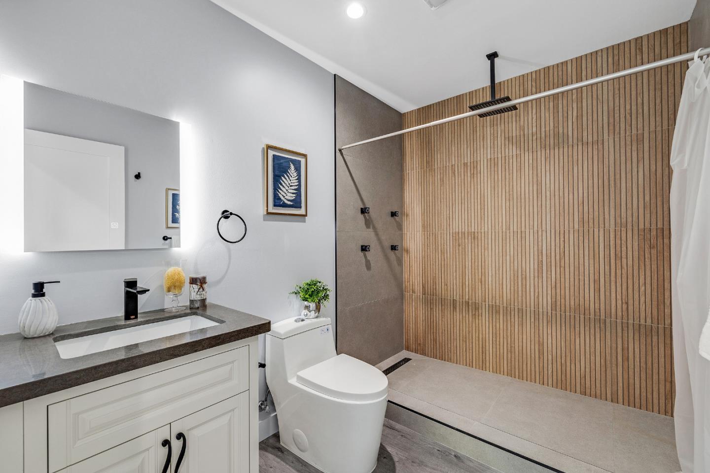 Detail Gallery Image 43 of 50 For 35 Arch St, Redwood City,  CA 94062 - – Beds | – Baths