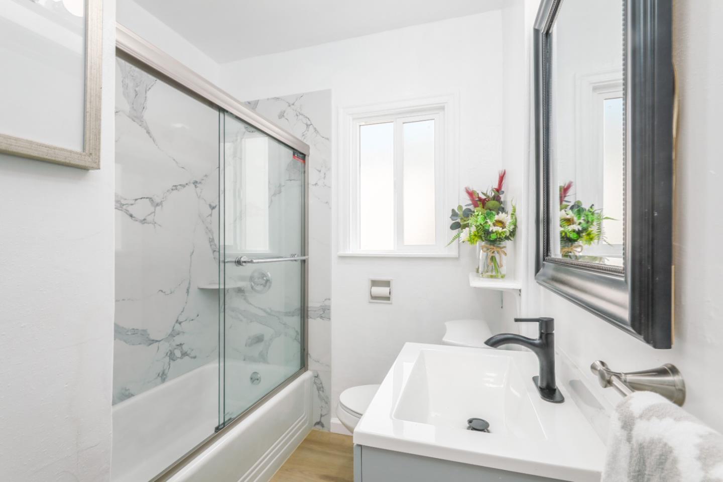 Detail Gallery Image 17 of 37 For 1854 Hays St, San Leandro,  CA 94577 - 3 Beds | 2 Baths