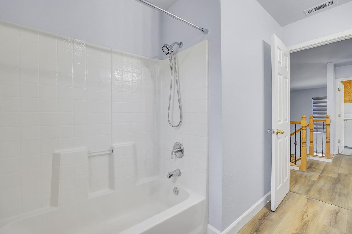 Detail Gallery Image 29 of 47 For 693 Nacomis Ct, Tracy,  CA 95304 - 5 Beds | 3 Baths