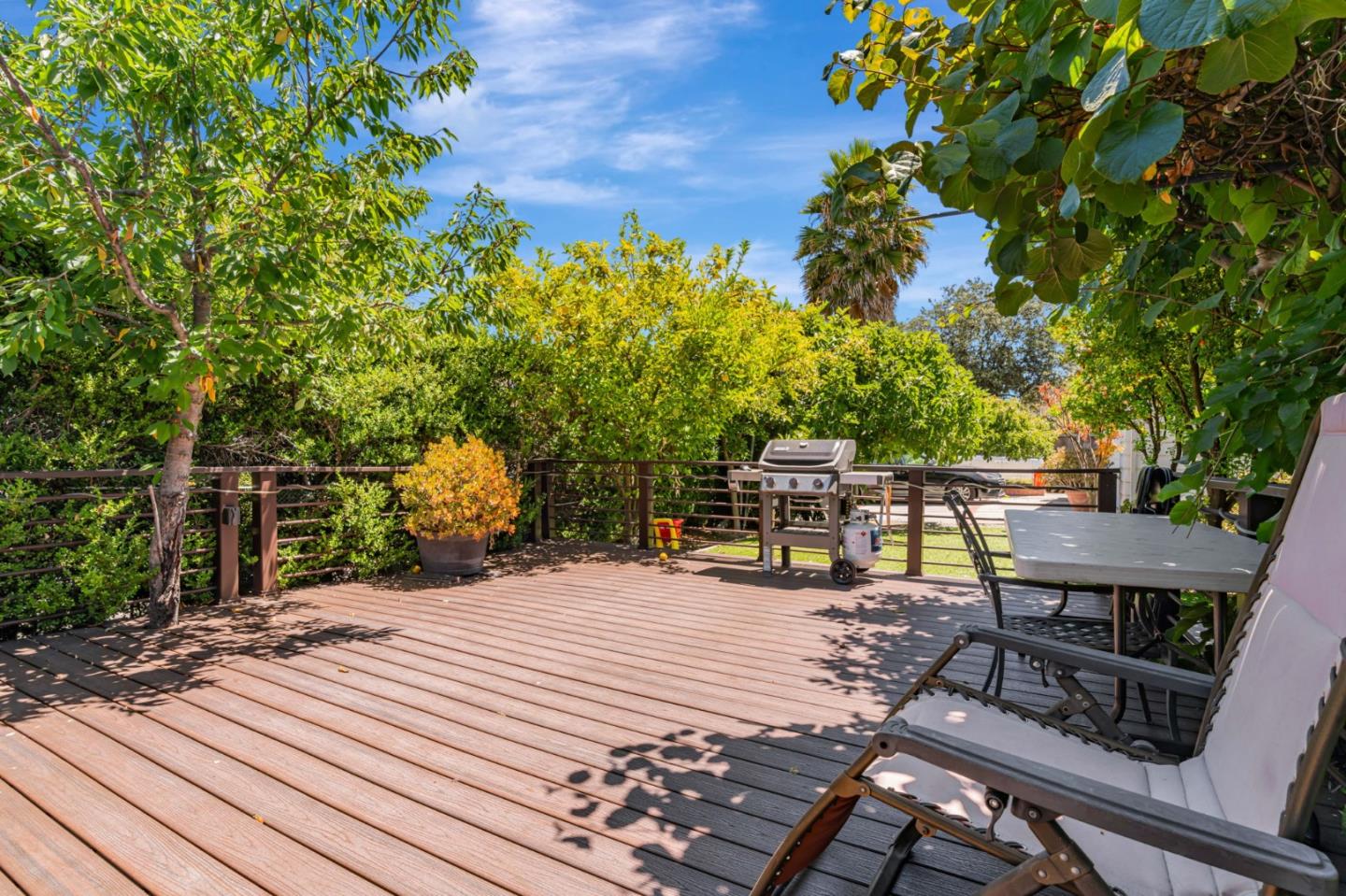 Detail Gallery Image 26 of 27 For 225 W Meadow Dr, Palo Alto,  CA 94306 - 3 Beds | 2 Baths