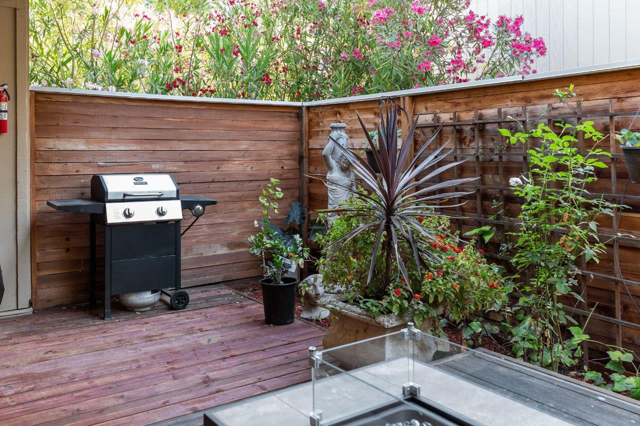 Detail Gallery Image 16 of 20 For 948 Kiely Blvd #F,  Santa Clara,  CA 95051 - 2 Beds | 2 Baths