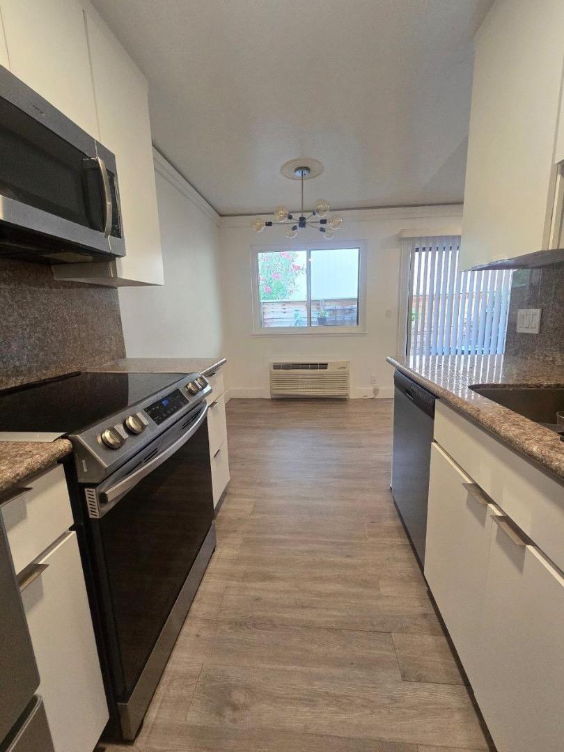 Detail Gallery Image 7 of 20 For 948 Kiely Blvd #F,  Santa Clara,  CA 95051 - 2 Beds | 2 Baths